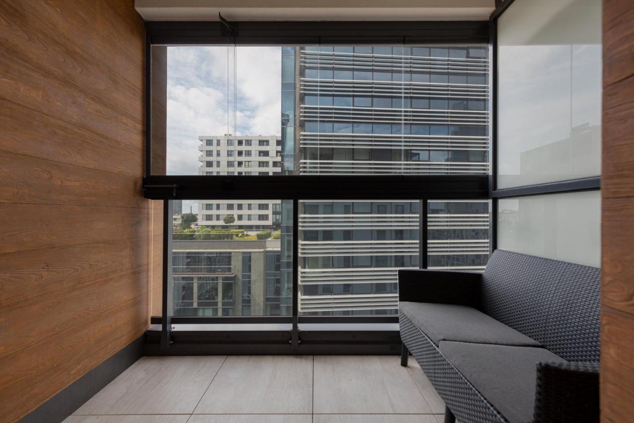 City Center Apartments Grzybowska With Parking By Noclegi Renters Warsaw Exterior photo
